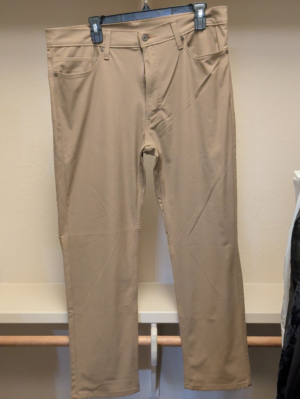 Levi's 511 Slim Pants in Khaki